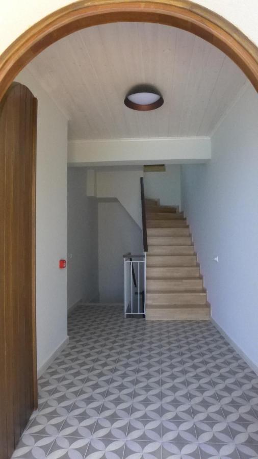 Áyios Nikítas Caltabania Suites מראה חיצוני תמונה