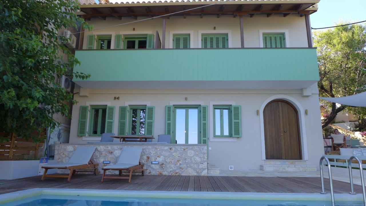 Áyios Nikítas Caltabania Suites מראה חיצוני תמונה
